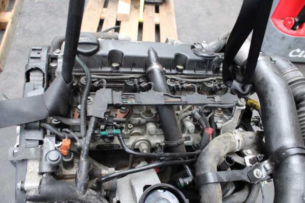 MOTEUR CITROEN / PEUGEOT 2.0HDI CODE RHZ 10DYPC - Vue 1